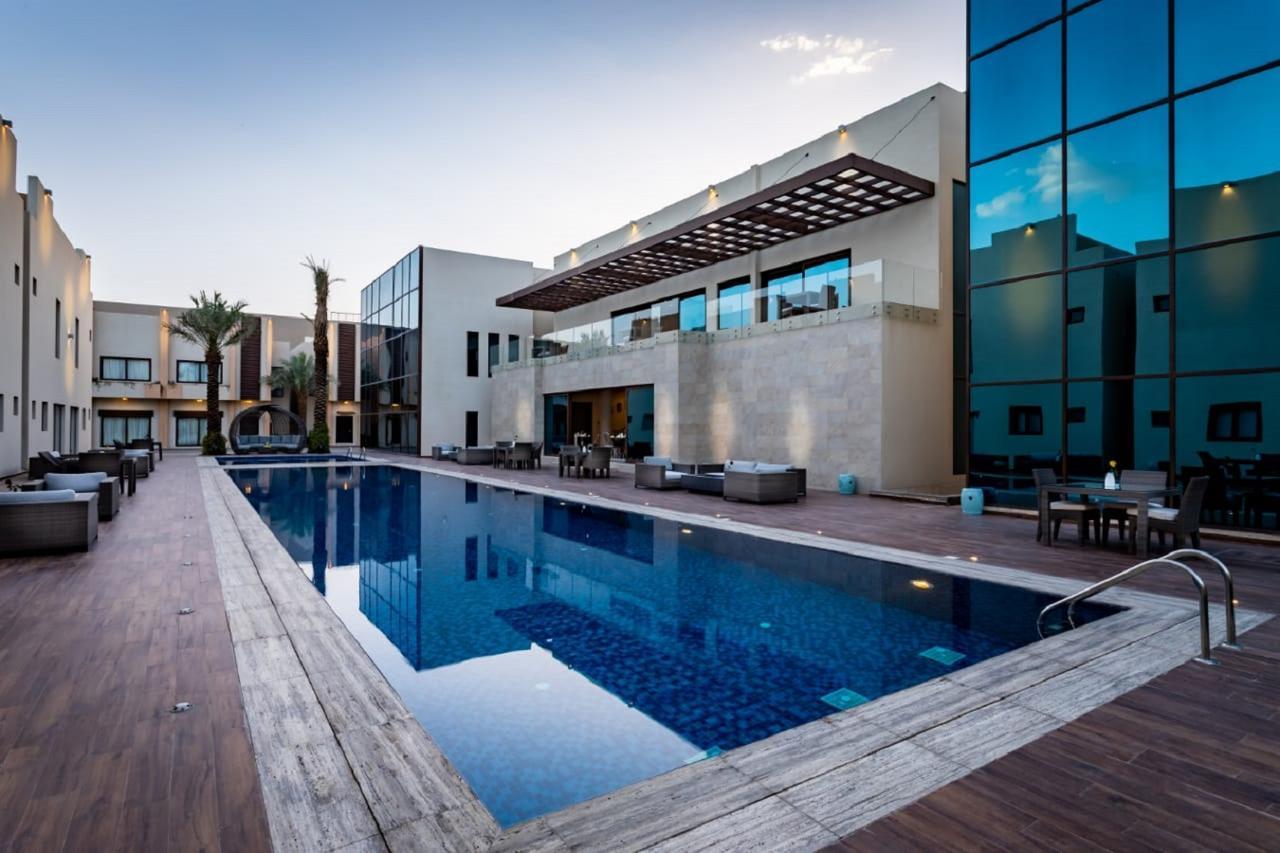 Braira Hettin Hotel & Resort Рияд Екстериор снимка