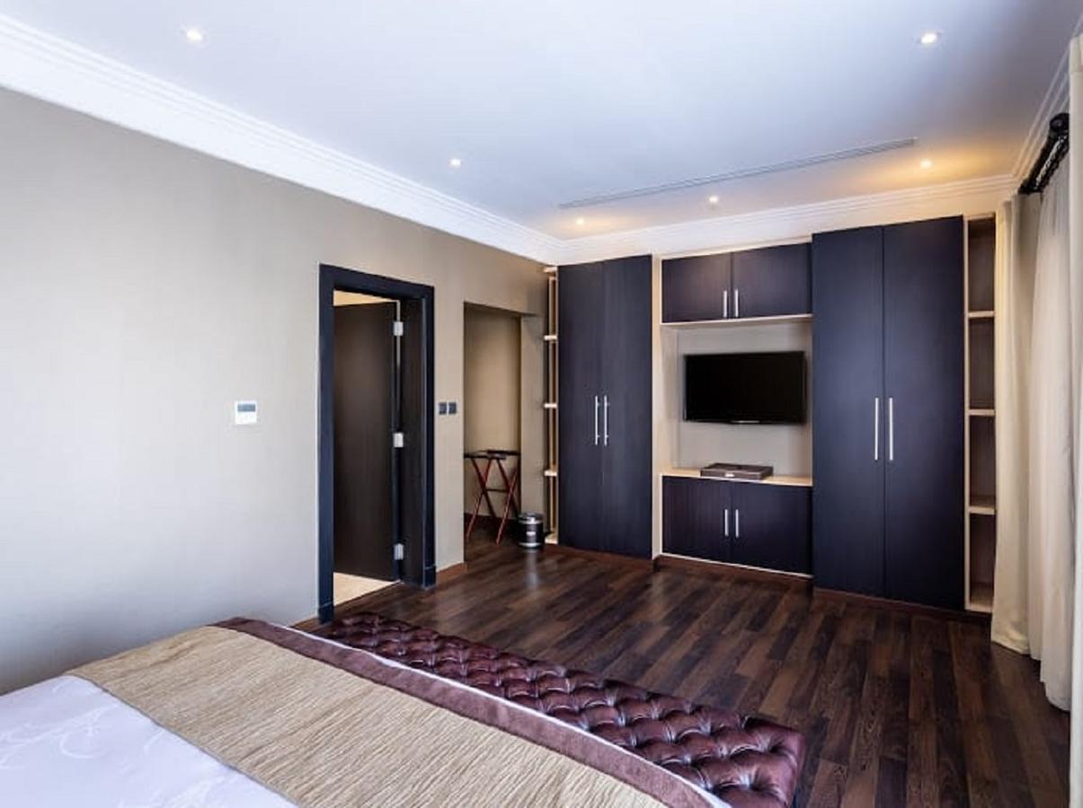 Braira Hettin Hotel & Resort Рияд Екстериор снимка